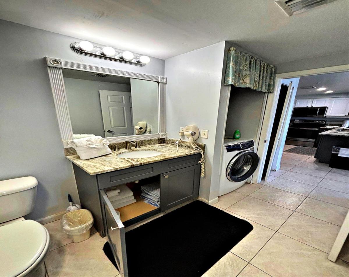 Apartment Vacation In Comfort And Luxury - 4th Floor 3 Bedroom Oceanfront - Wyndham Ocean Walk Daytona Beach